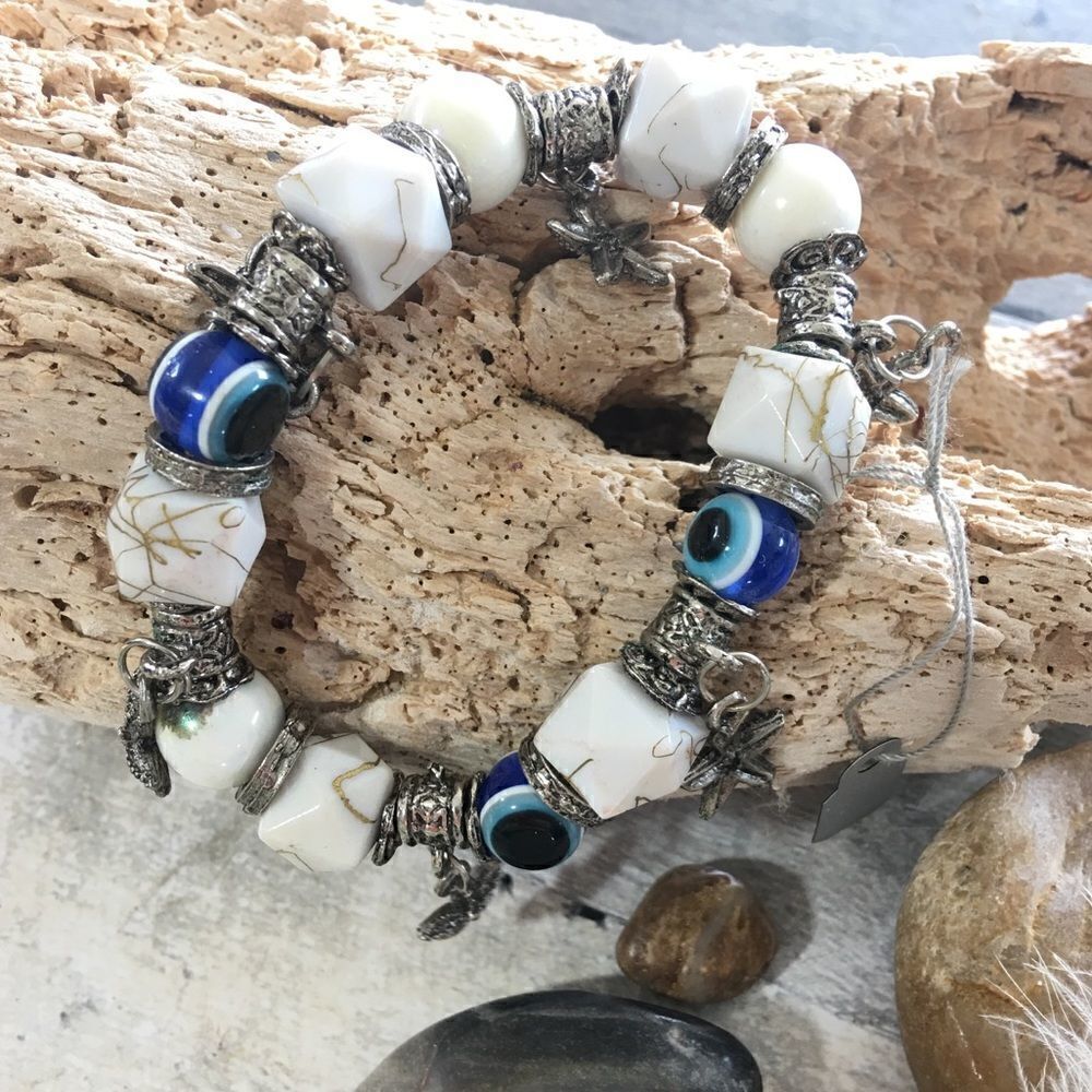 Vintage evil eye stretch charm bracelet
